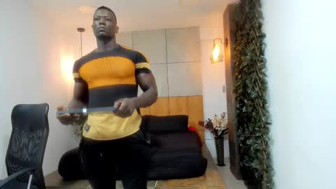 Snapshot of marcusblack_ chatting on 7, 11, 2025 Marcusssss online show from 7, 11, 2025