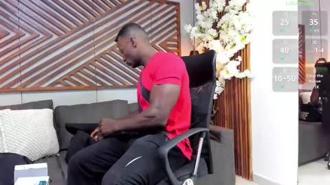 Snapshot of marcusblack_ chatting on 12, 11, 2025 Marcusssss online show from 12, 11, 2025