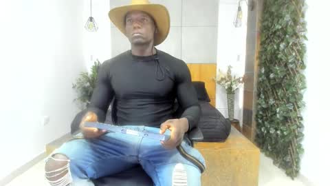 Snapshot of marcusblack_ chatting on 20, 11, 2025 Marcusssss online show from 20, 11, 2025