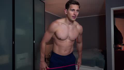 Marcus Diamond  online show from 27, 10, 2025