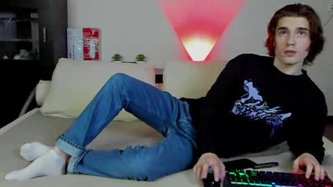 Marcus Jones online show from 16, 12, 2024