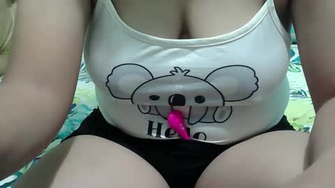 Snapshot of margareth6969 chatting on 28, 11, 2025 margareth6969 online show from 28, 11, 2025