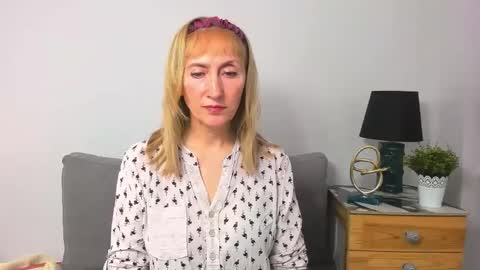 margaretmature online show from 25, 1, 2025