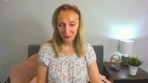 margaretmature online show from 8, 2, 2025