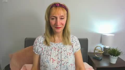 margaretmature online show from 8, 2, 2025