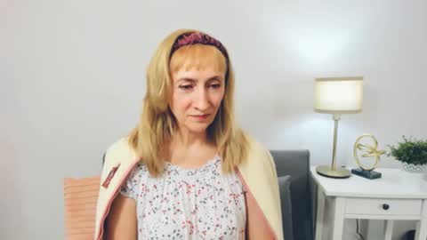 margaretmature online show from 14, 2, 2025