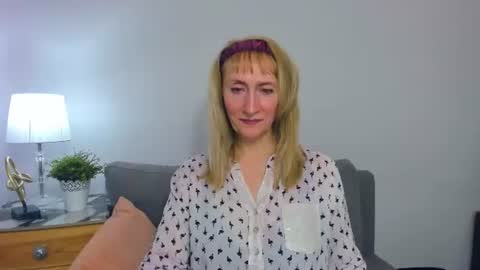 margaretmature online show from 10, 3, 2025