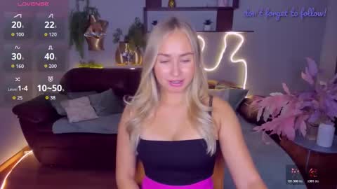 Snapshot of margosugar chatting on 9, 11, 2025 MargoSugar online show from 9, 11, 2025