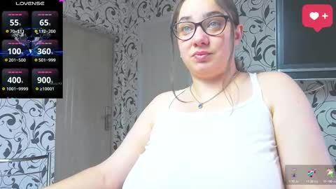 Snapshot of margosweet777 chatting on 10, 9, 2025 margosweet777 online show from 10, 9, 2025