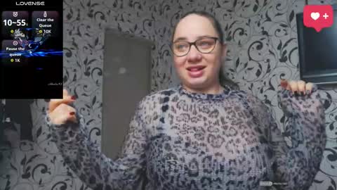 Snapshot of margosweet777 chatting on 9, 11, 2025 margosweet777 online show from 9, 11, 2025