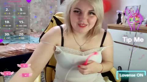 Mari online show from 6, 3, 2025