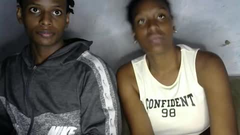 Snapshot of mari_clau_hot chatting on 17, 11, 2025 mari_clau_hot online show from 17, 11, 2025