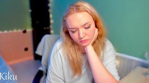 Snapshot of mari_kiku chatting on 27, 11, 2025 Kiku and Marii - online show from 27, 11, 2025