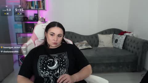 mari moore online show from 4, 12, 2024