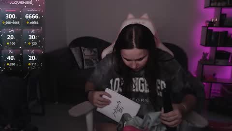 mari moore online show from 16, 10, 2025