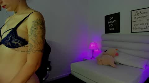 mari_salgado online show from 14, 12, 2024