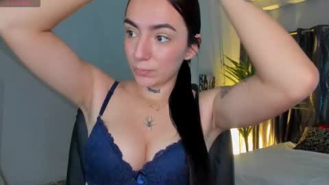 mari_salgado online show from 7, 10, 2025