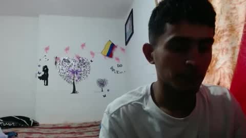 Snapshot of maria_and_angel17 chatting on 19, 1, 2025 Mara and ngel online show from 19, 1, 2025