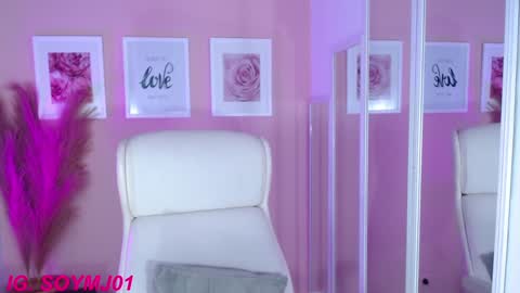  Instagram soymj01 online show from 19, 12, 2024