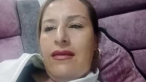 mariajose_1992 online show from 9, 4, 2026