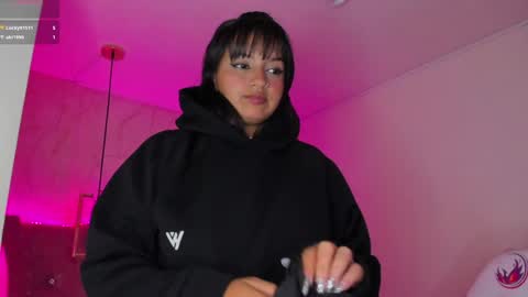 Snapshot of mariam__cute chatting on 9, 1, 2025 online show from 9, 1, 2025