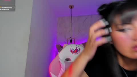 Snapshot of mariam__cute chatting on 12, 1, 2025 online show from 12, 1, 2025