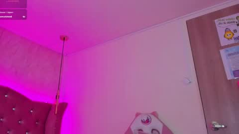 Snapshot of mariam__cute chatting on 25, 1, 2025 online show from 25, 1, 2025