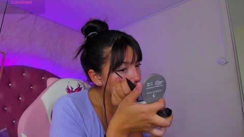 Snapshot of mariam__cute chatting on 2, 2, 2025 online show from 2, 2, 2025
