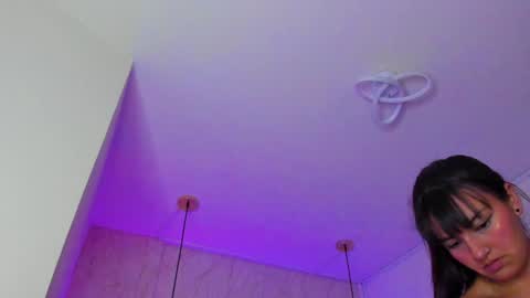 Snapshot of mariam__cute chatting on 2, 2, 2025 online show from 2, 2, 2025