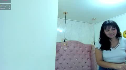 Snapshot of mariam__cute chatting on 6, 3, 2025 online show from 6, 3, 2025