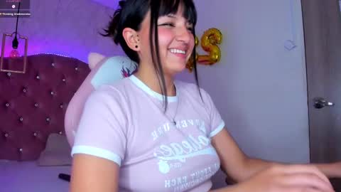 Snapshot of mariam__cute chatting on 8, 3, 2025 online show from 8, 3, 2025