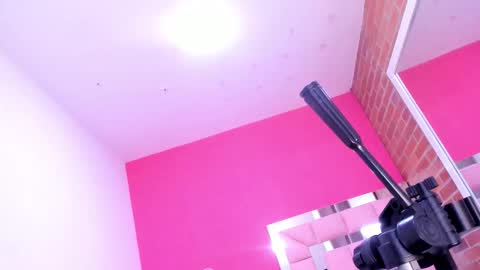 Snapshot of mariam_hott69 chatting on 4, 12, 2025 Mariam online show from 4, 12, 2025