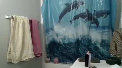 Snapshot of mariamaybe24 chatting on 14, 1, 2025 Mariah online show from 14, 1, 2025