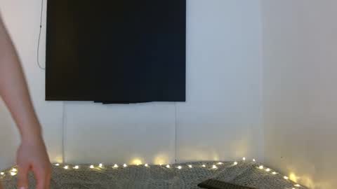 Mariam Calad online show from 22, 12, 2024