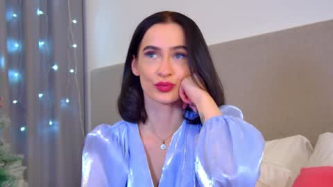 MariaMenson online show from 19, 12, 2024