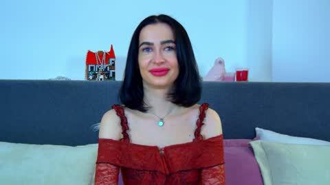 MariaMenson online show from 19, 1, 2025