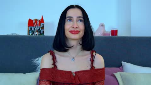 MariaMenson online show from 20, 1, 2025