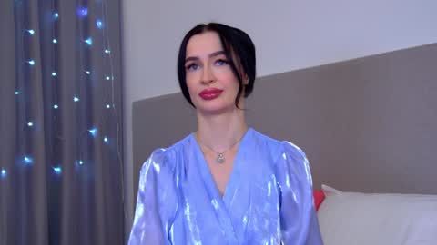 MariaMenson online show from 23, 1, 2025