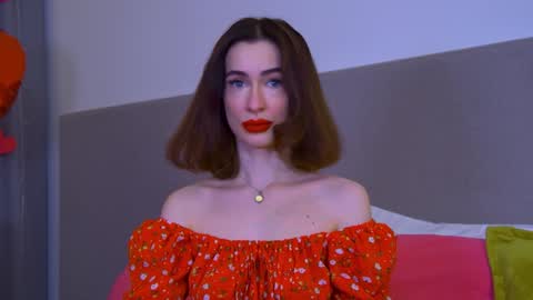 MariaMenson online show from 26, 2, 2025