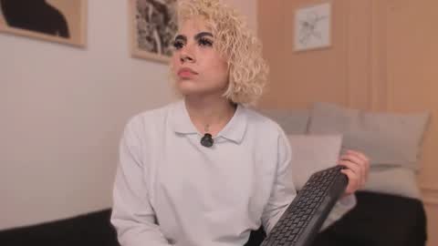 Marian online show from 17, 2, 2026