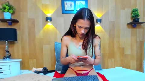 Mariana Angel online show from 12, 2, 2025