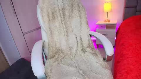 Snapshot of mariana_gomez01 chatting on 7, 3, 2025 Mariana Gomez online show from 7, 3, 2025
