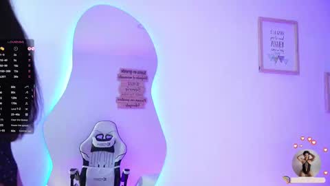 Snapshot of mariana_monroe04 chatting on 9, 10, 2025 Mariana online show from 9, 10, 2025