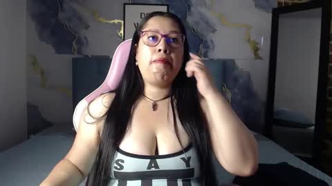 marianasmiith_ online show from 24, 9, 2025