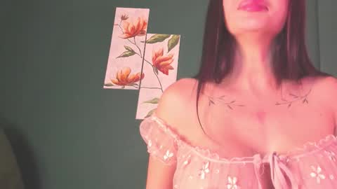 Snapshot of mariateresa11 chatting on 19, 9, 2025 Theressa online show from 19, 9, 2025