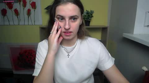 Snapshot of mariatess_ chatting on 8, 12, 2024 Mariia online show from 8, 12, 2024