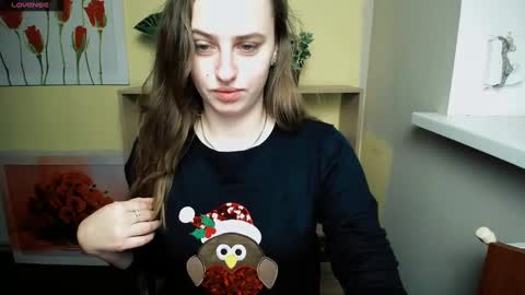 Snapshot of mariatess_ chatting on 3, 1, 2025 Mariia online show from 3, 1, 2025