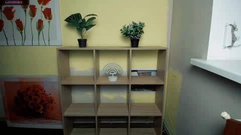 Snapshot of mariatess_ chatting on 3, 1, 2025 Mariia online show from 3, 1, 2025