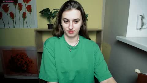 Snapshot of mariatess_ chatting on 4, 1, 2025 Mariia online show from 4, 1, 2025