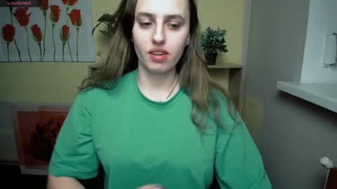 Snapshot of mariatess_ chatting on 19, 1, 2025 Mariia online show from 19, 1, 2025